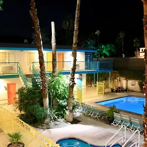 2* Motel Adara